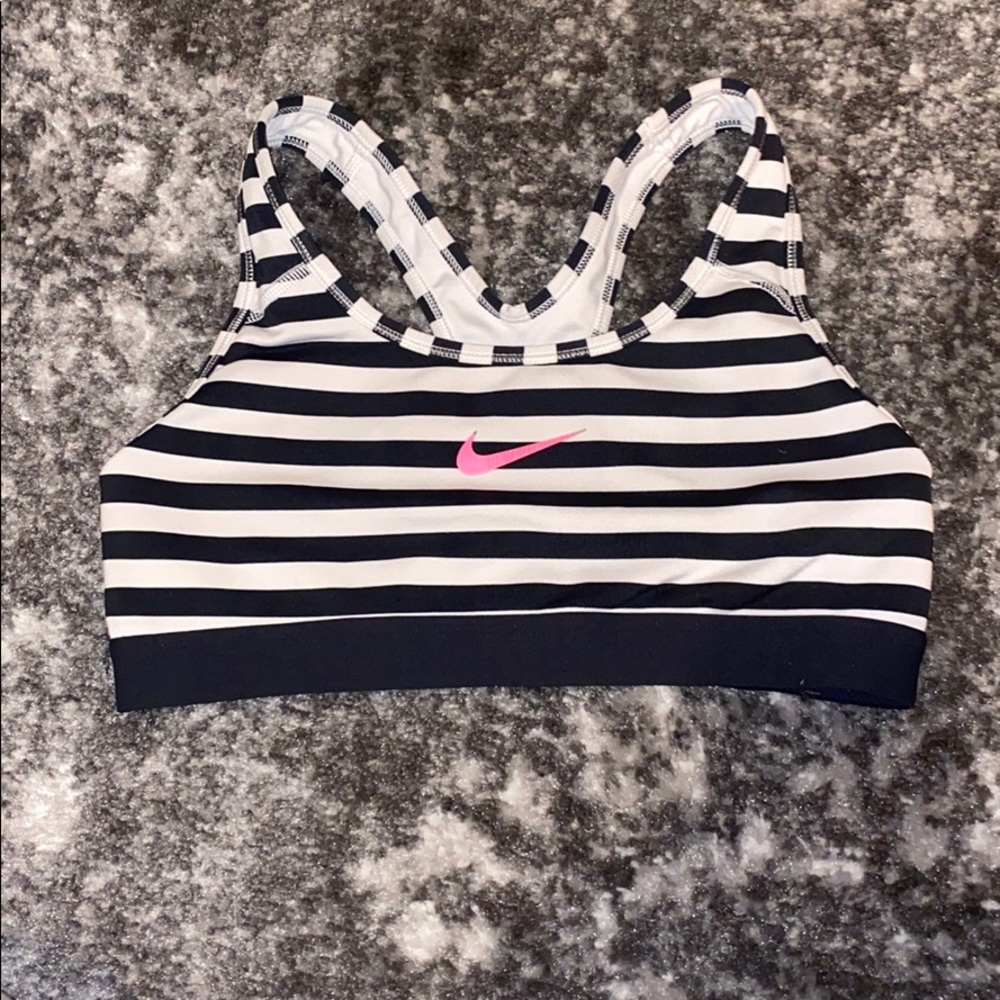 Nike sports bra
